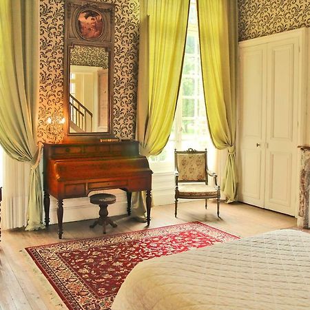 Chateau De Fleury La Foret Acomodação com café da manhã Igoville Exterior foto